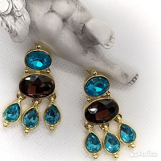 Стильные серьги