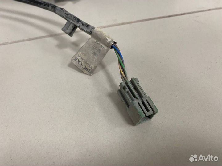 Зеркало левое электрическое УАЗ 3164/Патриот