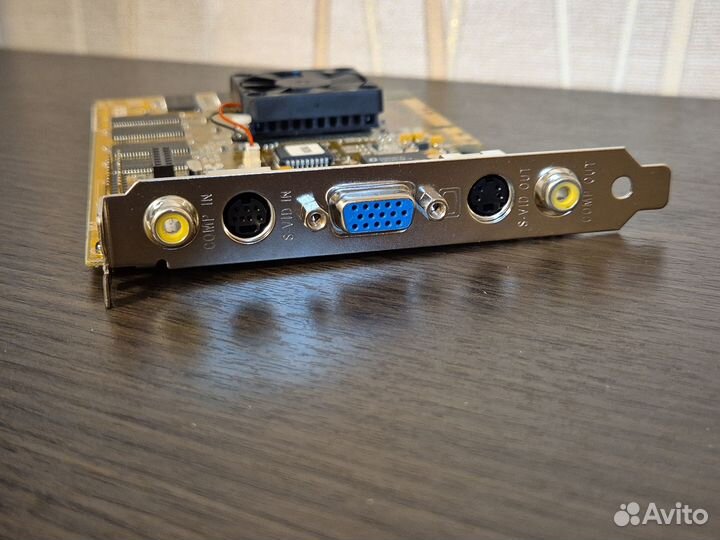 Ретро видеокарта asus AGP-V3400TNT (Riva TNT)