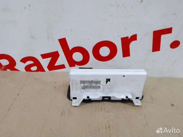 Информационный дисплей Peugeot 206