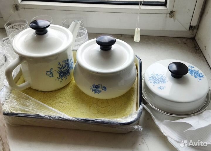 Эмальпосуда набор и чайник Заварочный