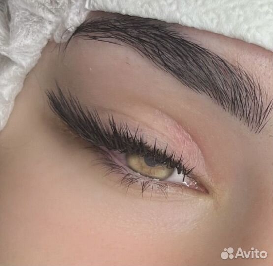 Скоростное наращивание ресниц