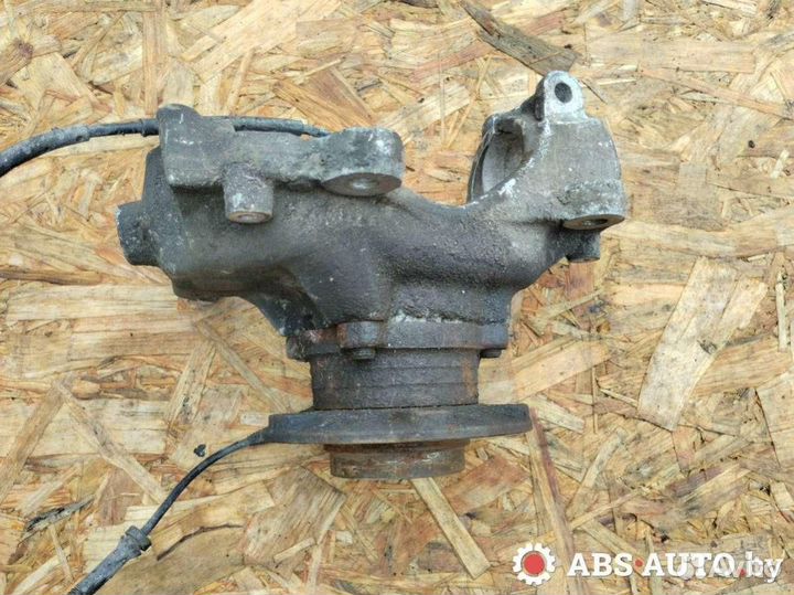 Кулак передний правый BMW 7 E65/E66 2004 6753462