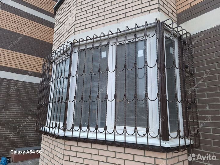 Решетки на окна 2.45х3 м