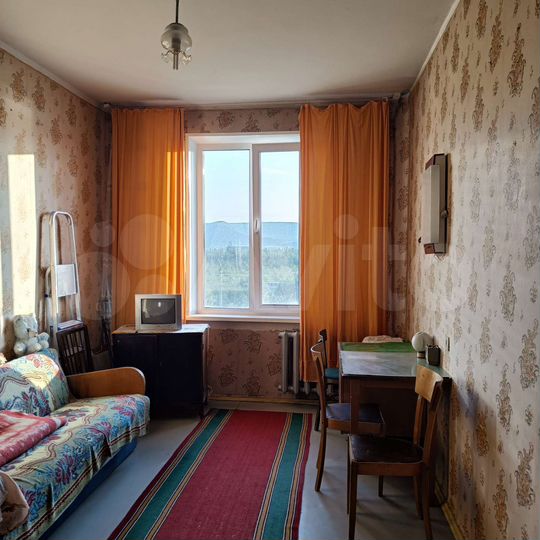 2-к. квартира, 55 м², 3/9 эт.