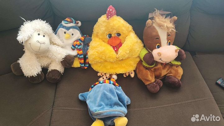 Мягкие игрушки с карманами для подарков пакетом