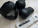 Шлем L/XL и перчатки 10 oz для бокса BoyBo