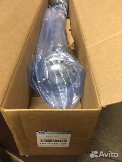 Карданный вал Jeep SRT8 (WK)