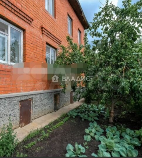 Дом 407 м² на участке 6 сот.