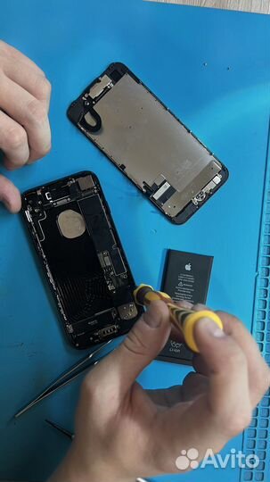 Ремонт iPhone iPad MacBook iMac