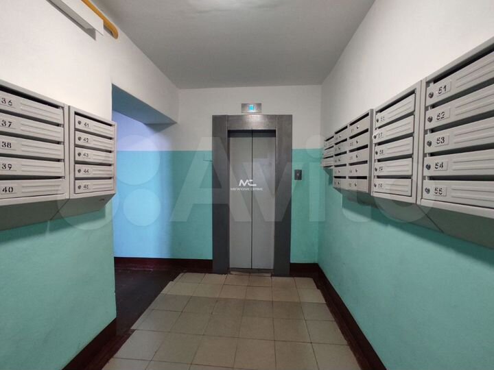 2-к. квартира, 39,8 м², 1/9 эт.