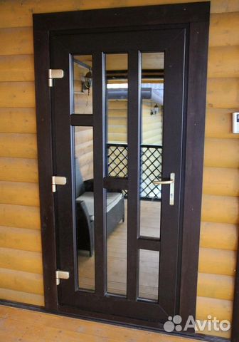 Входные двери пластиковые