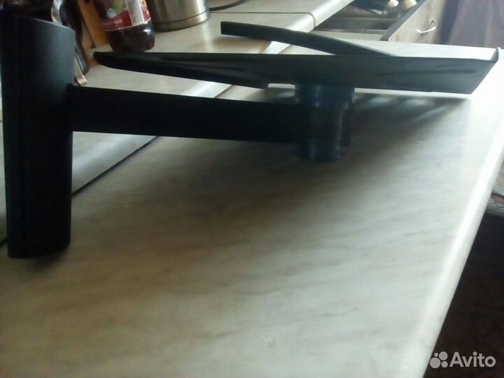 Подставка для телевизора