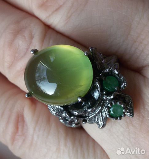 Серебро. Кольцо с пренитом, авторская работа