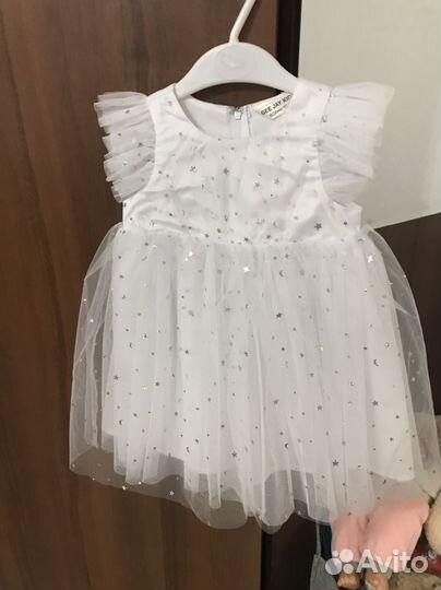 Платье для девочки праздничное