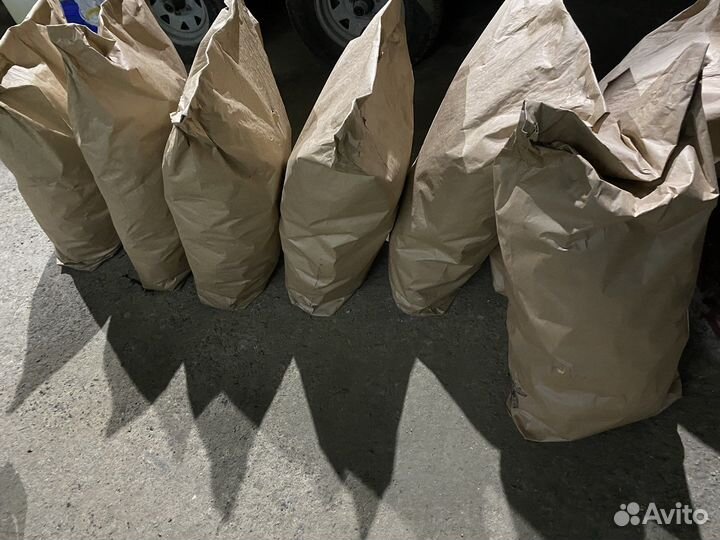 Уголь древесный в мешках