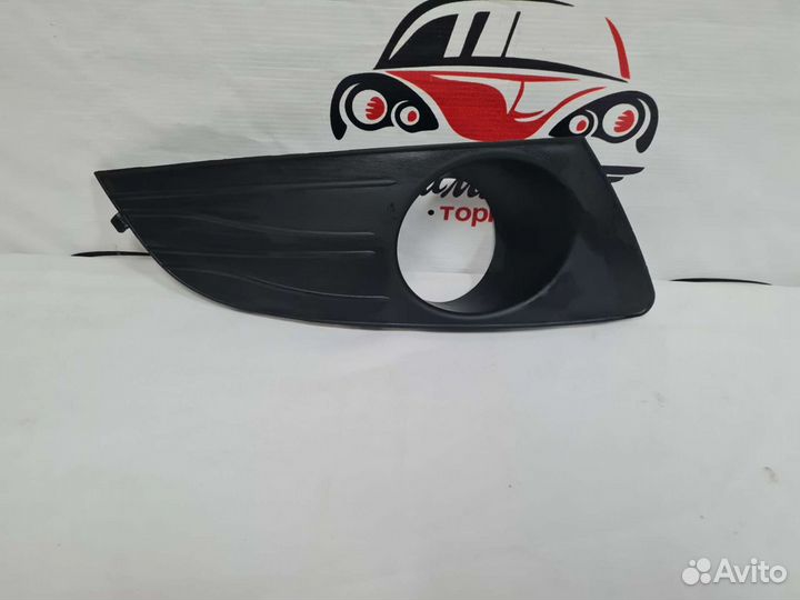 Оправа противотуманной фары Renault Logan 10-14