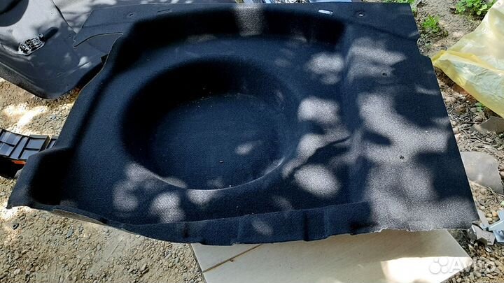 Поддон под запасное колесо Mercedes E-Class W211