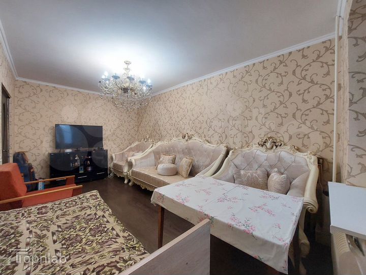 2-к. квартира, 60 м², 8/9 эт.