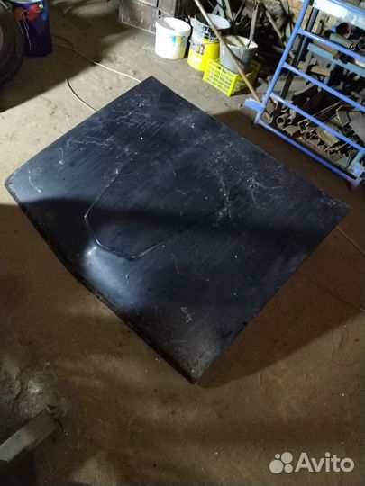 Капот двери газ 24