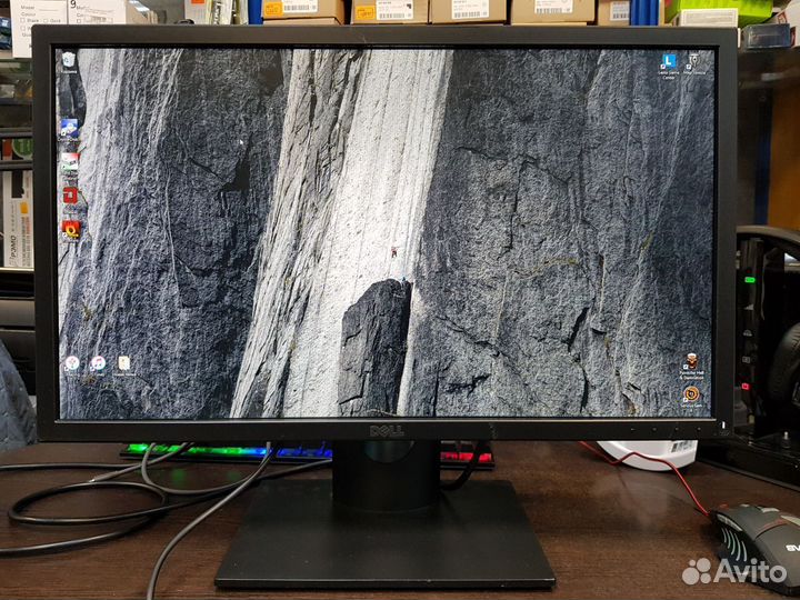 Монитор dell 24