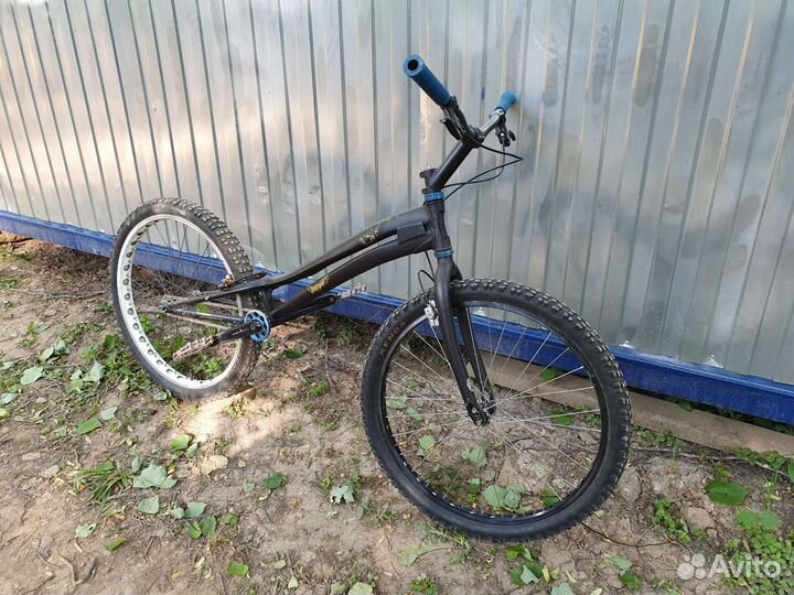 Велосипед для триала Neon bow 26' дербан