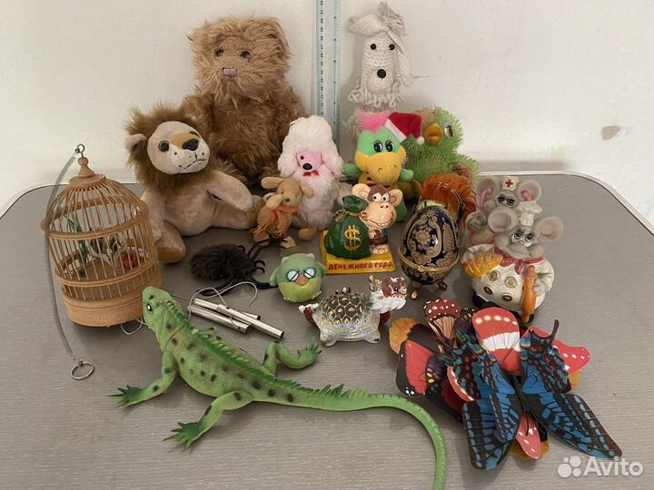 Фигурки и мягкие игрушки