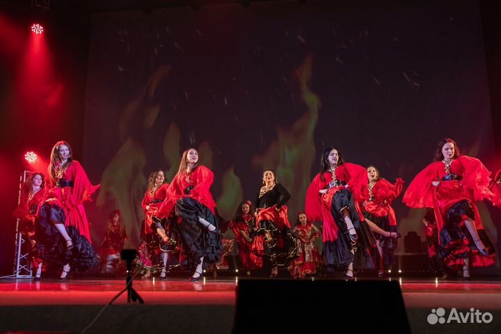 Цыганский ансамбль