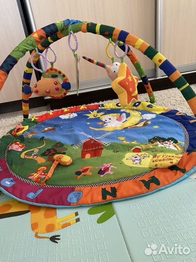 Развивающий коврик