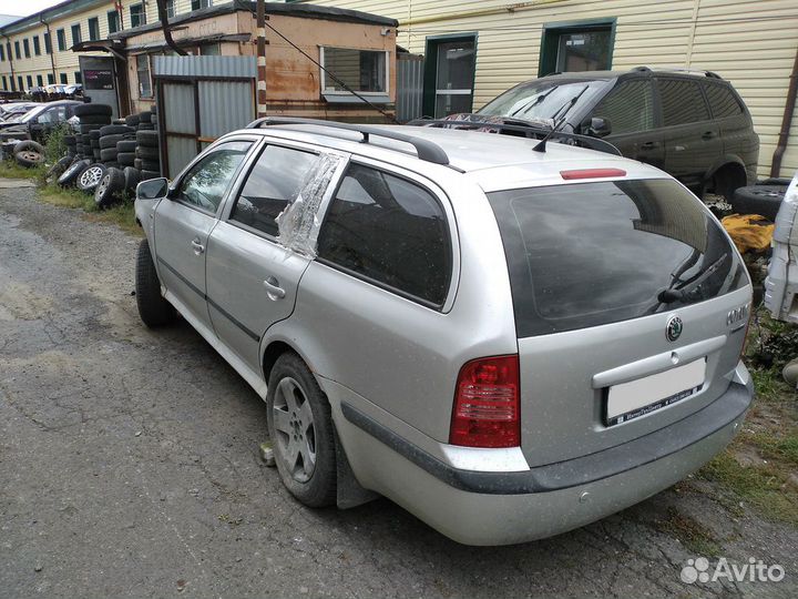 Эбу(блок управления двигателем) Skoda Octavia 2001