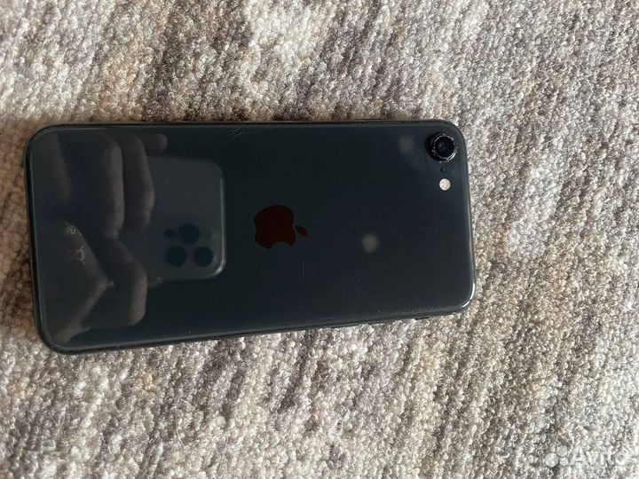 iPhone SE (2020), 64 ГБ