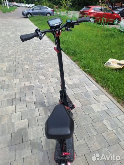 Самокат взрослый электрический бу