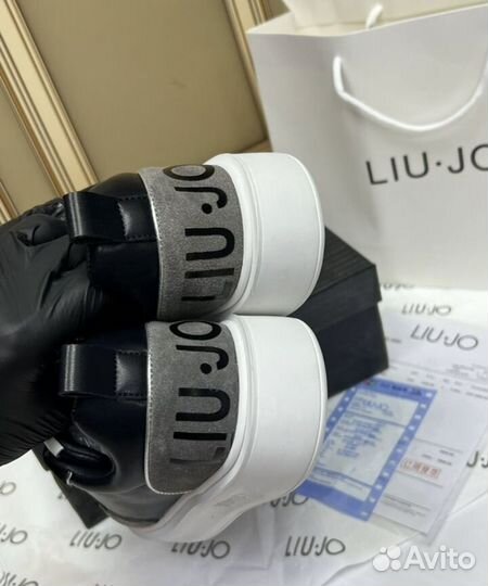 Кроссовки liu jo 39