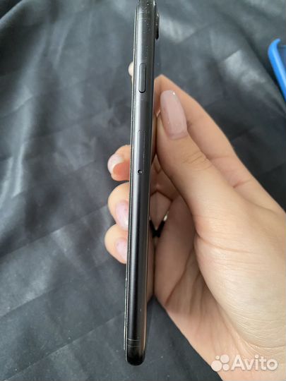 iPhone SE (2020), 64 ГБ