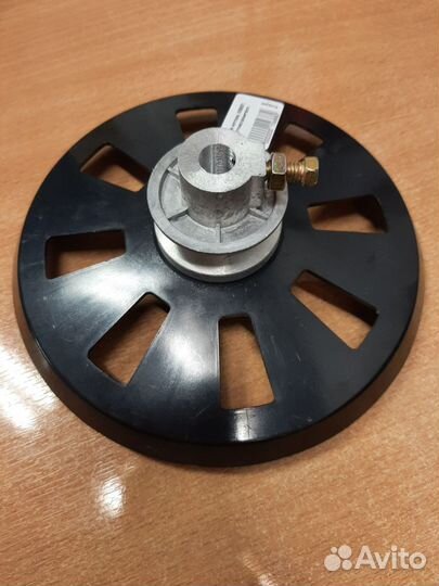 Шкив мотора с крыльчаткой Фея