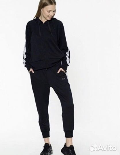Кофта Nike оригинал 44-46