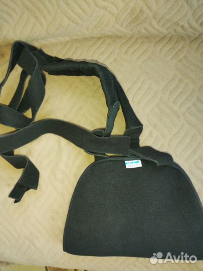 Бандаж при переломе руки