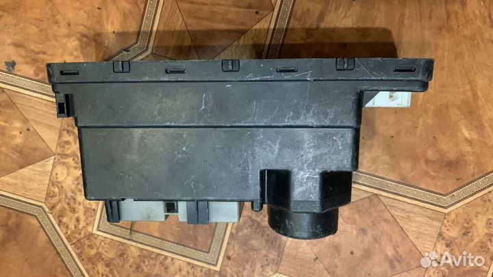 Компрессор центрального замка Mercedes C-class