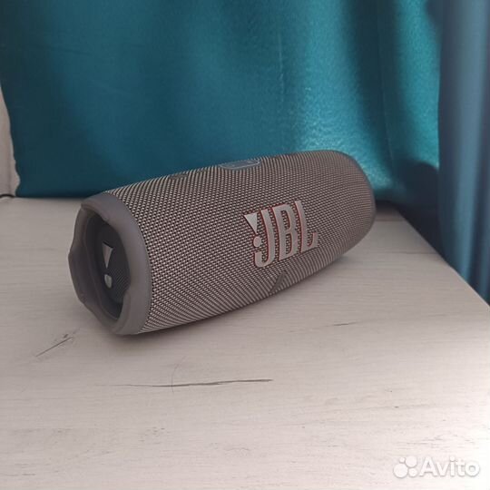 Колонка JBL charge 5