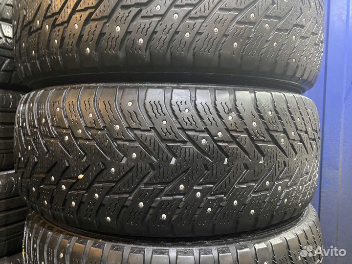 Nokian Tyres Hakkapeliitta 8 SUV 225/60 R17 99T