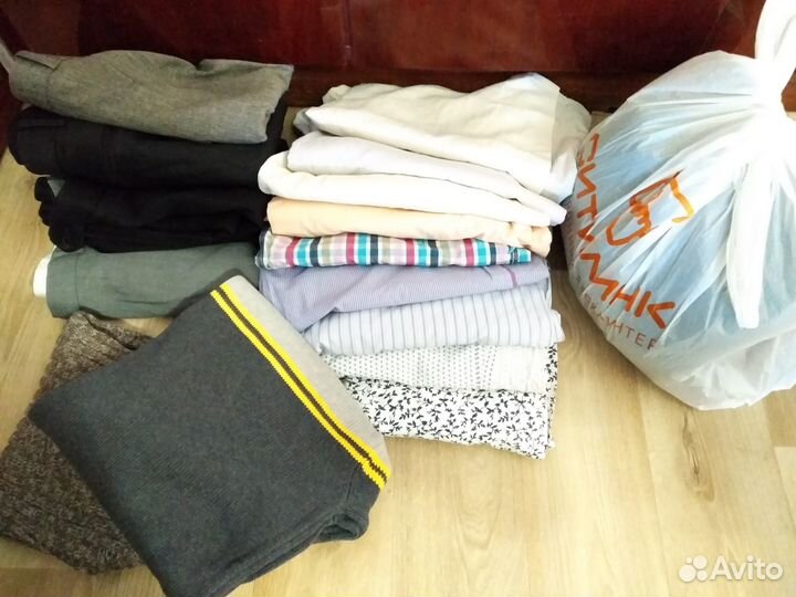 Рубашка брюки пиджак 52-54 джемпер М-размер