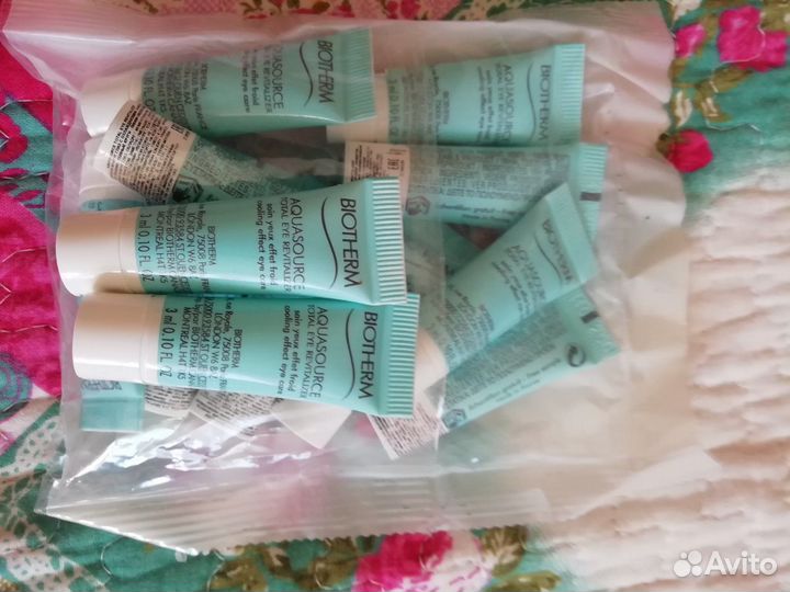 Крем для кожи вокруг глаз