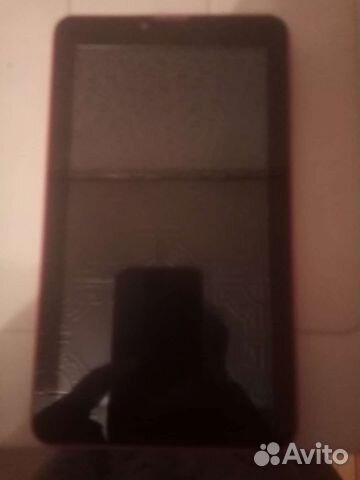 Планшеты в количестве 3 штук