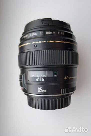Объектив Canon EF 85mm f 1.8 usm
