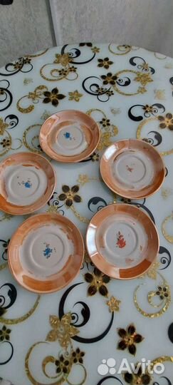 Блюдца или тарелки