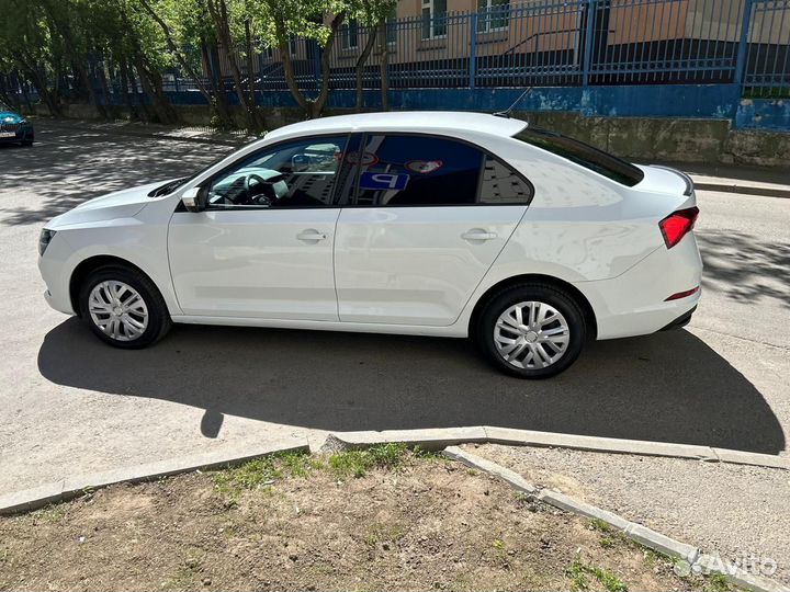 Skoda Rapid 1.6 AT, 2021, 83 000 км