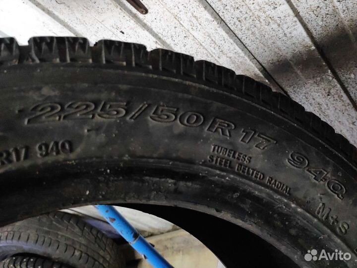 Toyo Observe Garit KX 225/50 R17