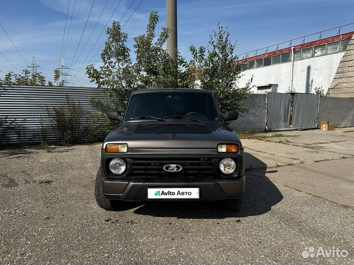 LADA 4x4 (Нива) 1.7 МТ, 2017, 75 000 км