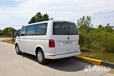 Аренда авто Volkswagen Caravelle