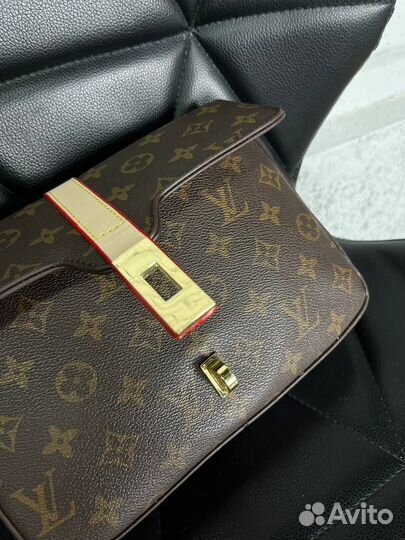 Сумка Louis Vuitton